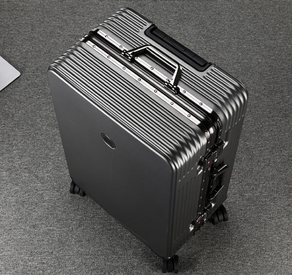 Flat Surface Suitcase Aluminum Luggage With Universal Wheels - Image 4
