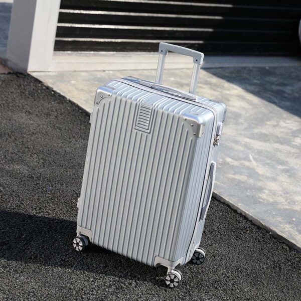 Hard Case Suitcase Luggage Bag With Cosmetics Box - Image 4