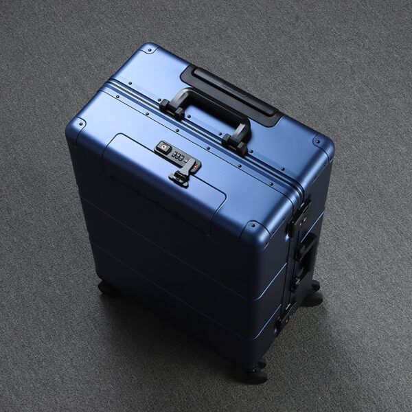 High Quality Aluminum Travel Luggage With Customized Logo - Image 3