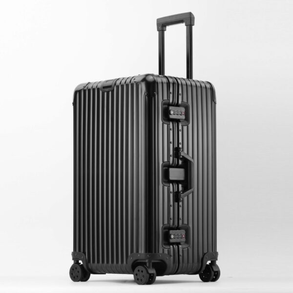 Hard Case Aluminum Housing Luggage Big Capacity - Image 4