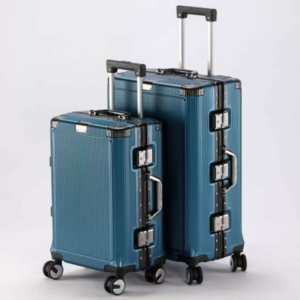 New Design Aluminum Frame Type Luggage with Universal Wheels