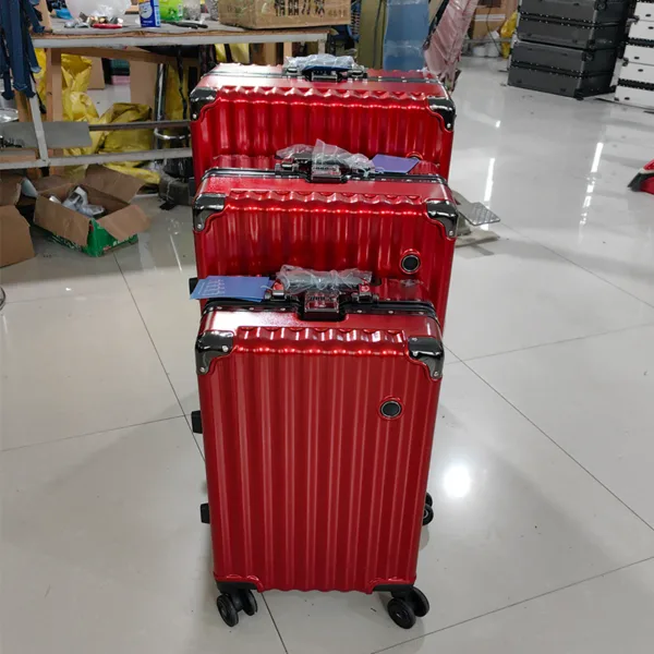 Aluminum Frame Luggage Suitcase Set 3 PCS a Set with Cup Holder - Image 6